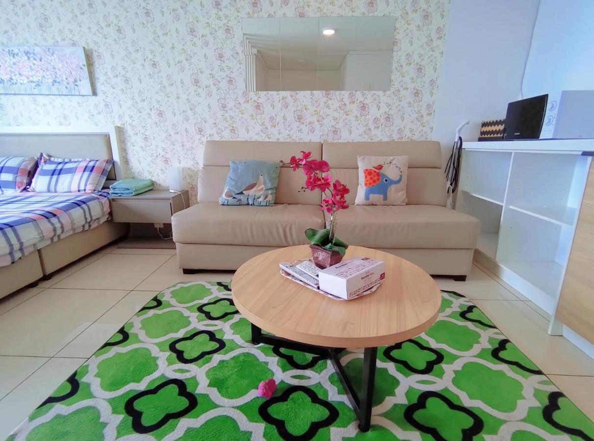 Comfort Zone Premium Guesthouse @ Evo Bangi Exterior foto