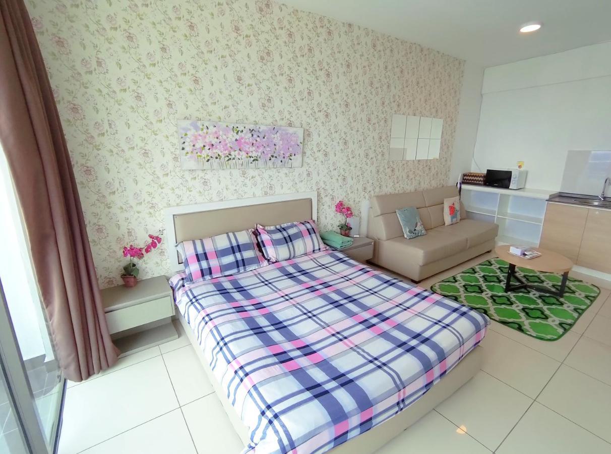 Comfort Zone Premium Guesthouse @ Evo Bangi Exterior foto