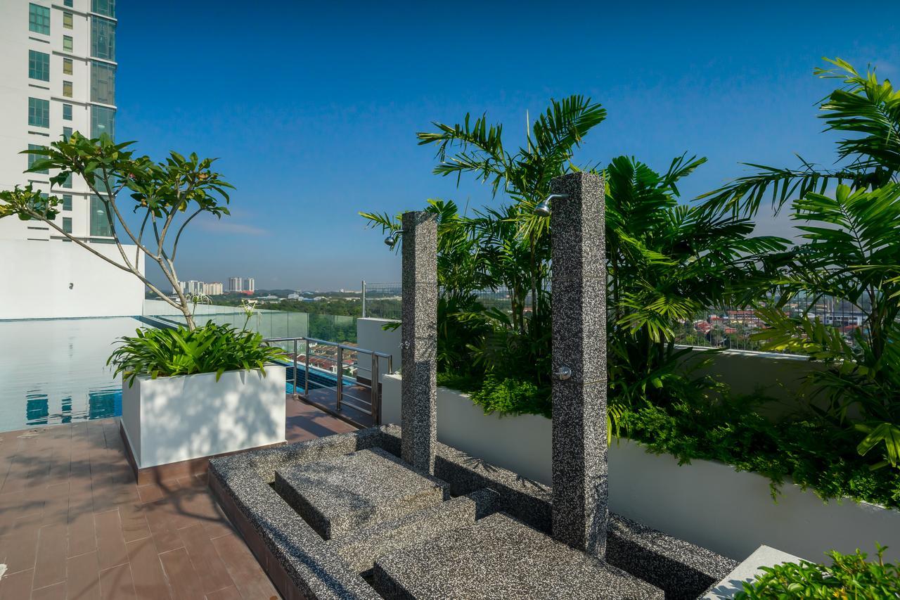 Comfort Zone Premium Guesthouse @ Evo Bangi Exterior foto