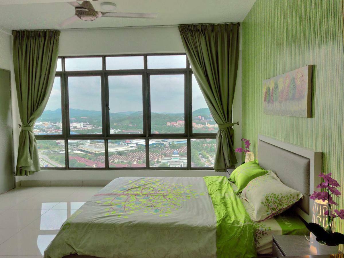 Comfort Zone Premium Guesthouse @ Evo Bangi Exterior foto