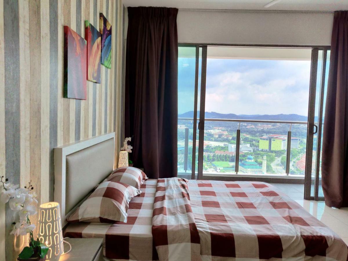 Comfort Zone Premium Guesthouse @ Evo Bangi Exterior foto
