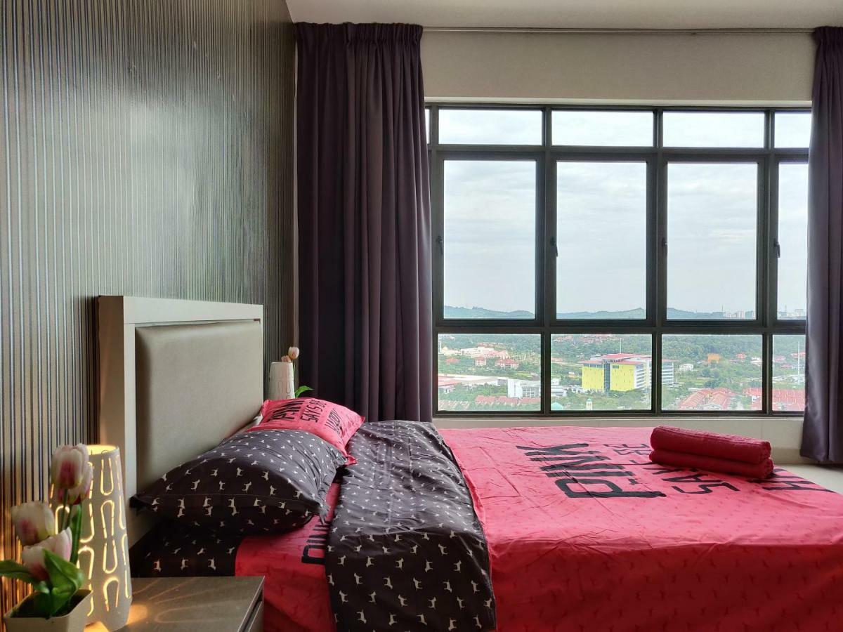Comfort Zone Premium Guesthouse @ Evo Bangi Exterior foto